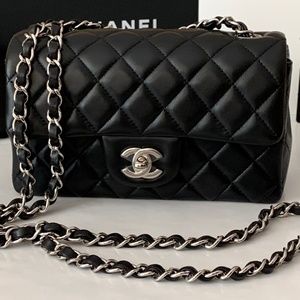 ❤️ CHANEL  TIMELESS CLASSIC MINI FLAP BAG LAMB SKIN SILVER HDW